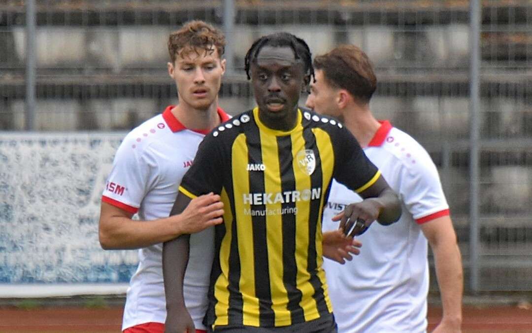 VfR Hausen verliert in Nachspielzeit