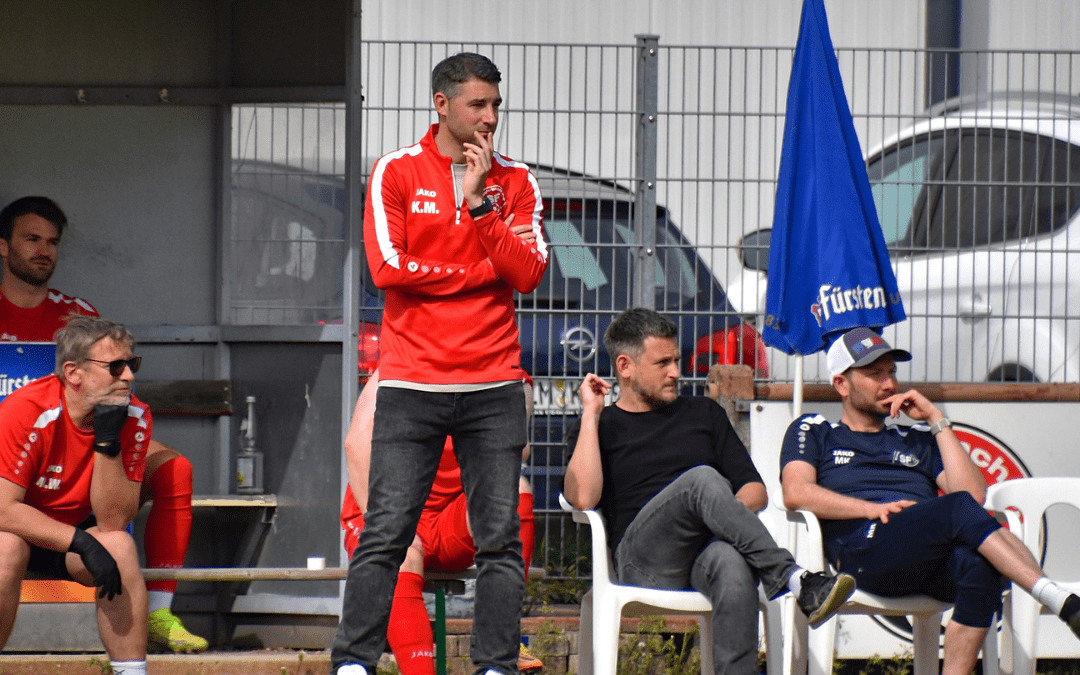 Mit einem lachenden und einem weinenden Auge