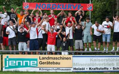 SV Opfingen feiern ihren Aufstieg in Sasbach