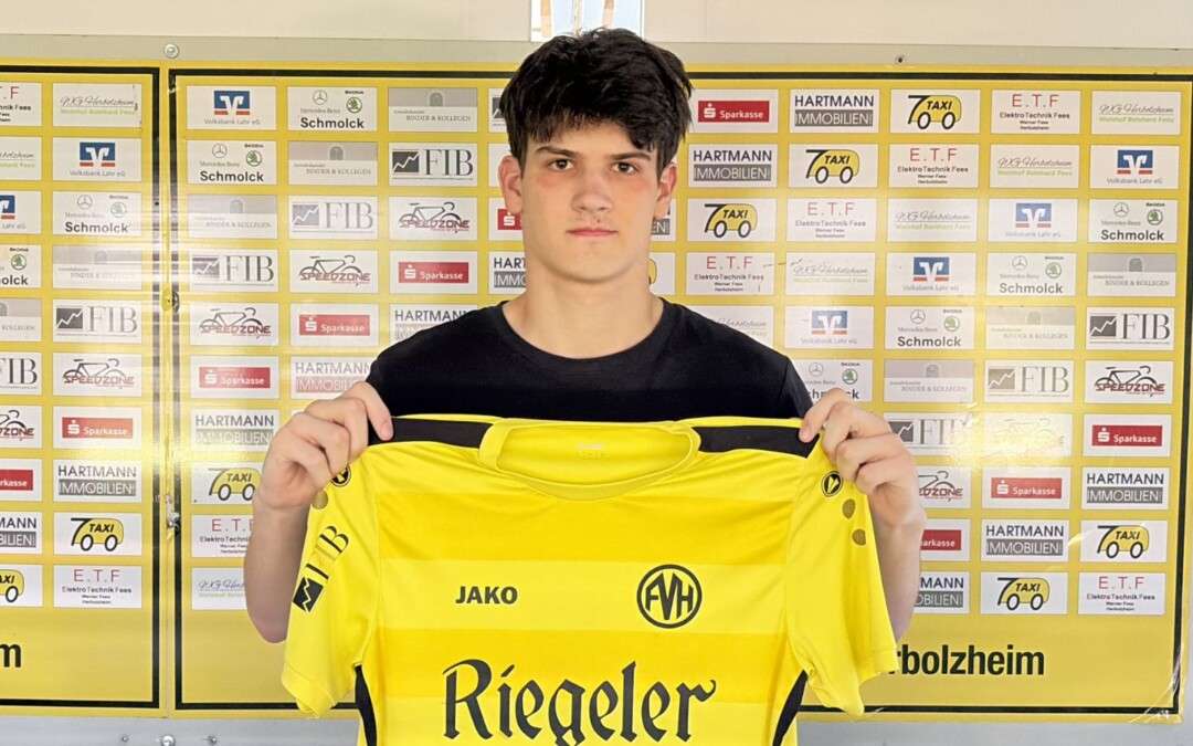 Jona Weber verstärkt den Herrenbereich